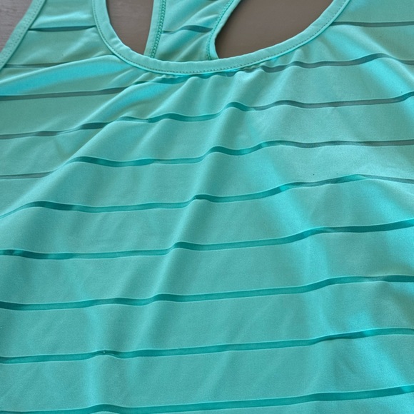 Lot of 2 Zyia Active Athletic Striped Tank Tops White and Mint Green XL EUC - Picture 5 of 6